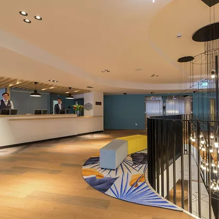 Hotell Hampton By Hilton Station