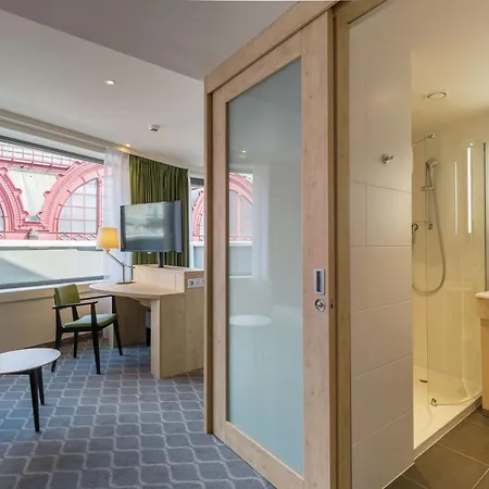 Hampton By Hilton Station 3* Antwerp