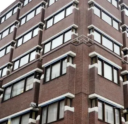 Hampton By Hilton Station 3*