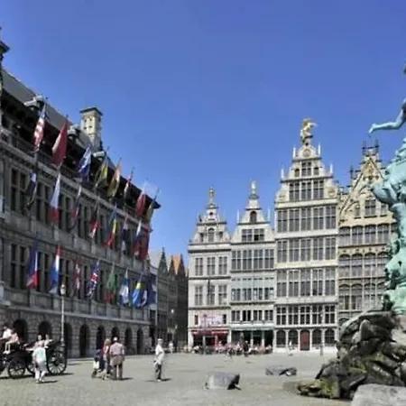 Hotel Hampton By Hilton Station Antwerp